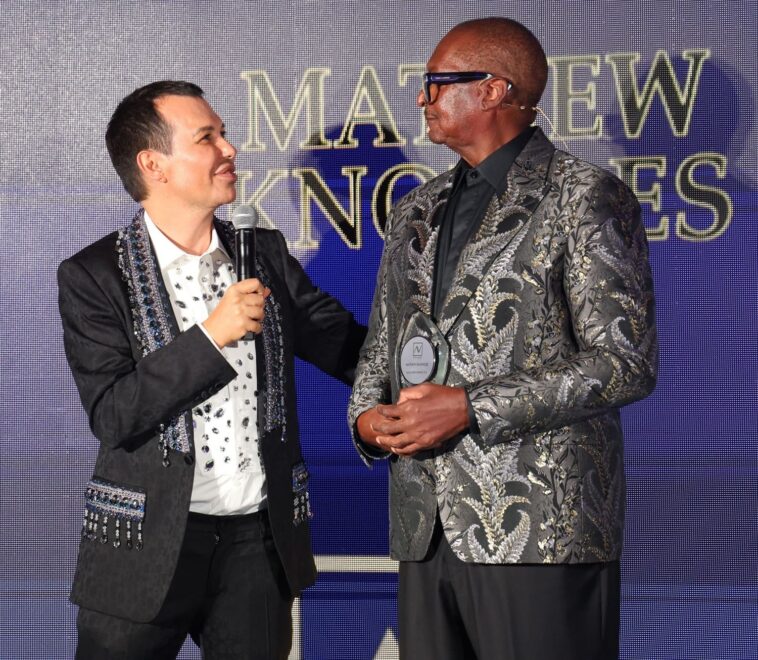 Alessandro Nomellini con Mathew Knowles alla Cena di Gala